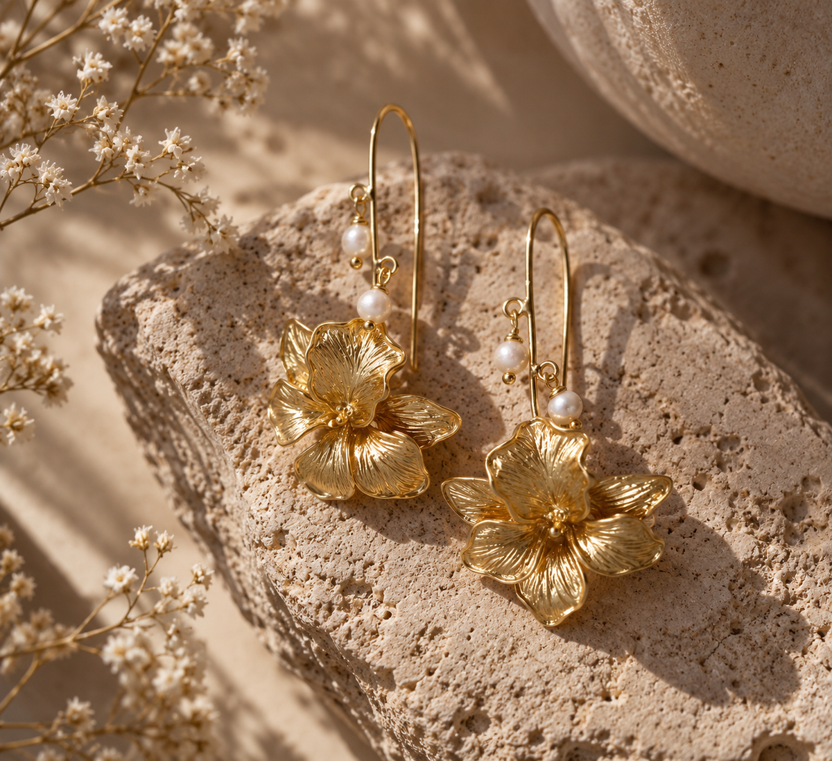 DAHLIA — Floral Earrings
