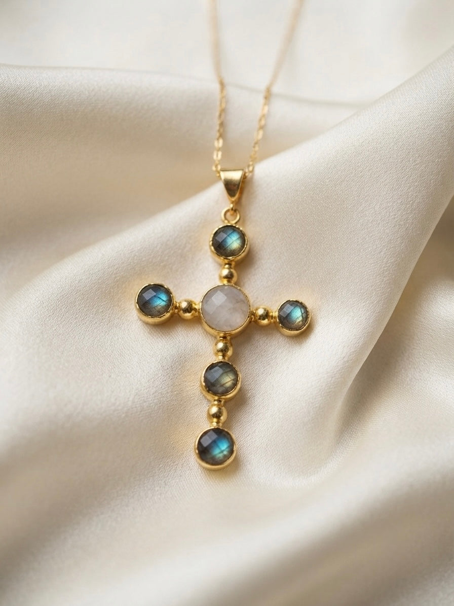 Melenia — Collier Croix Labradorite et Quartz Blanc OREPLINE