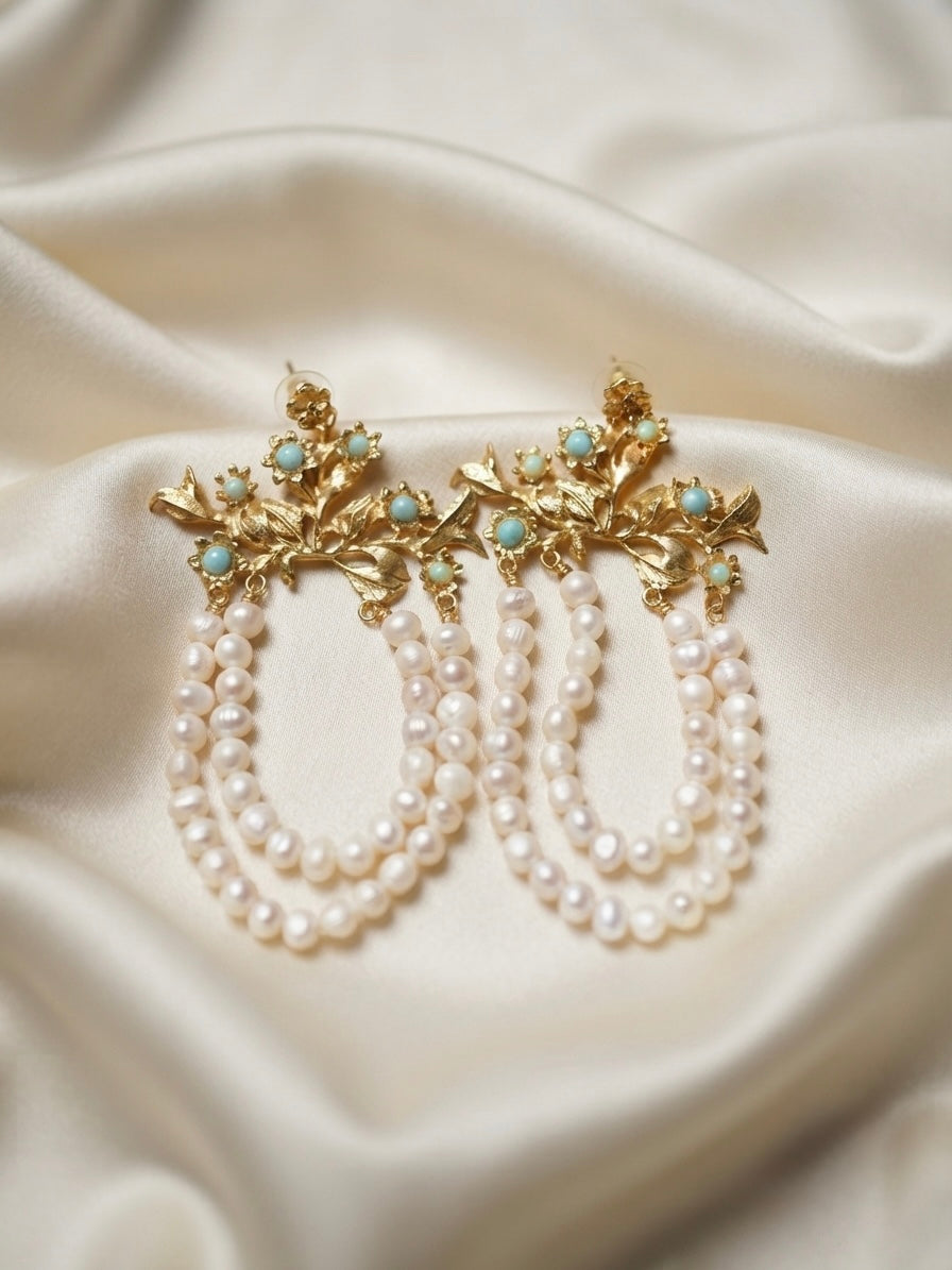 Hera — Boucles d’Oreilles Couronne Turquoise Arizona et Perles Nacre OREPLINE